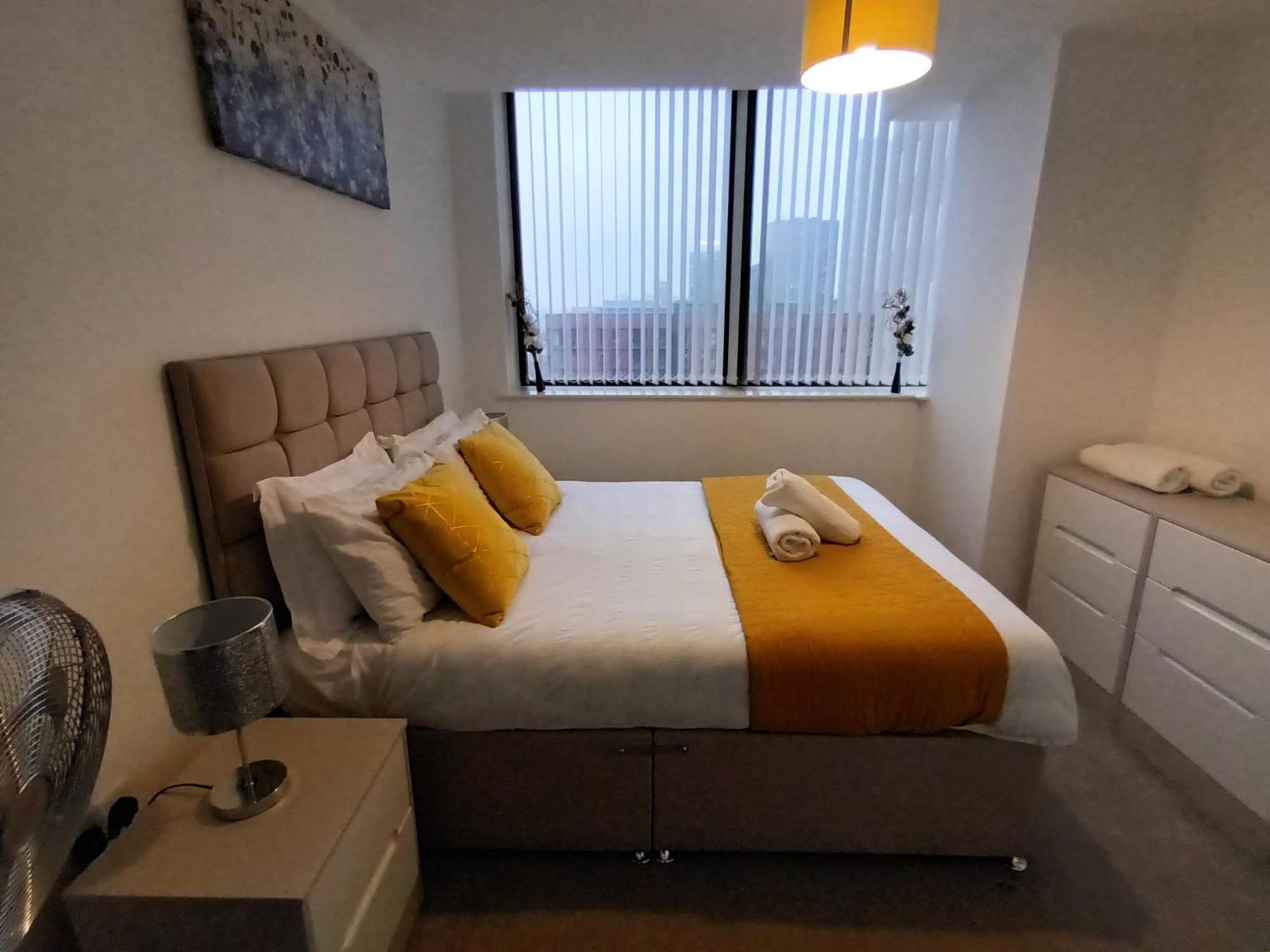 Kcs Broad Street Apartment Birmingham Exteriör bild