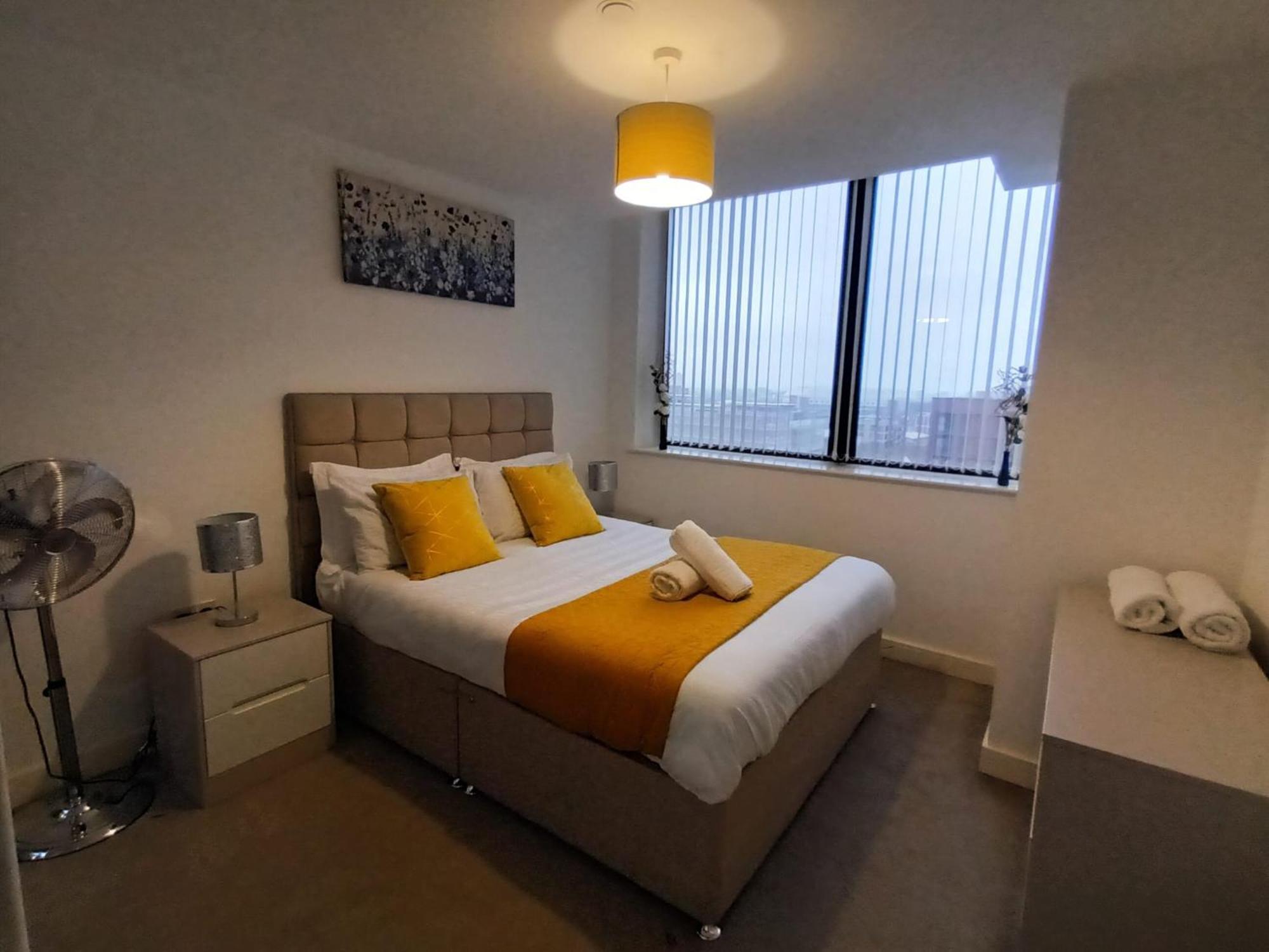 Kcs Broad Street Apartment Birmingham Exteriör bild